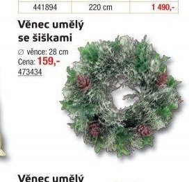 Věnec umělý se šiškami