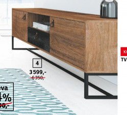 TV stolek