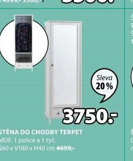 STĚNA DO CHODBY TERPET