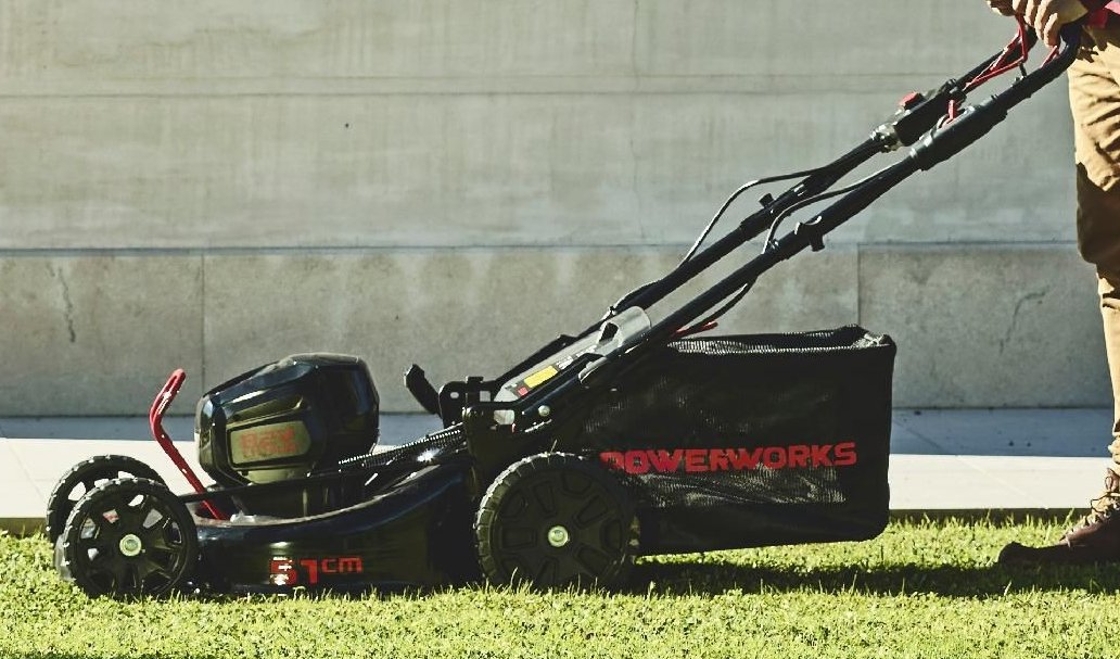 Sekačka Powerworks