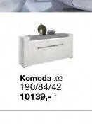 Komoda .02