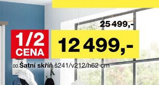 Šatní skříň