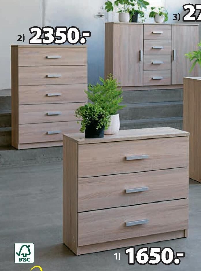 1) Komoda, 3 zásuvky, široká