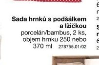 Sada hrnků s podšálkem a lžičkou