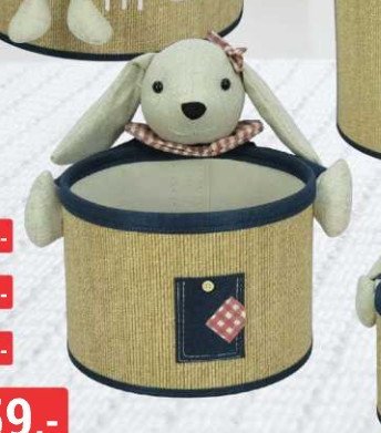 BOX M